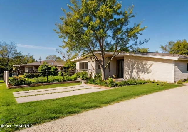 Photo 3 of Single family home for sale at 22530 W Willow St, Seligman, AZ 86337 | MLS# 1078175 | Listing updated on 2026-09-09
