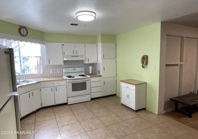 Photo 4 of Single family home for sale at 22530 W Willow St, Seligman, AZ 86337 | MLS# 1078175 | Listing updated on 2026-09-09