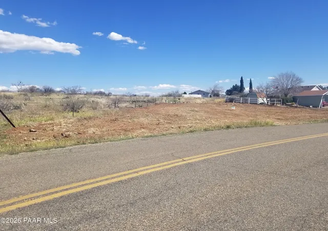 Photo 2 of Land for sale at 17402 E Bob White Rd, Mayer, AZ 86333 | MLS# 1080038 | Listing updated on 2026-09-10