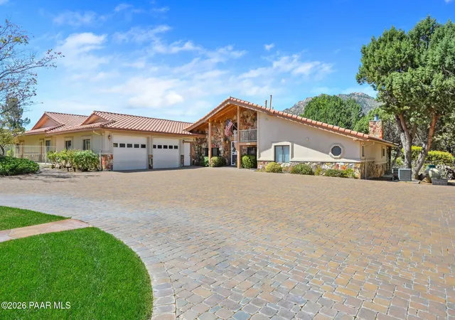 Photo 2 of Sale Pending at 7310 N Old Cornfield Ln, Prescott, AZ 86305 | MLS# 1081082 | Listing updated on 2026-09-23