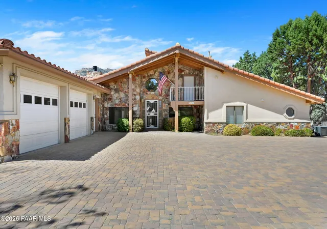 Photo 3 of Sale Pending at 7310 N Old Cornfield Ln, Prescott, AZ 86305 | MLS# 1081082 | Listing updated on 2026-09-23