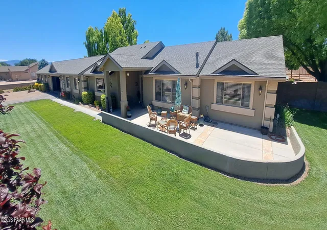 Photo 3 of Single family home for sale at 978 Tiffany Way, Chino Valley, AZ 86323 | MLS# 1082606 | Listing updated on 2026-10-04