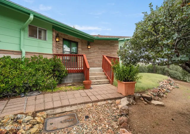 Photo 1 of Single family home for sale at 2304 Nolte Dr, Prescott, AZ 86301 | MLS# 1084757 | Listing updated on 2026-10-06