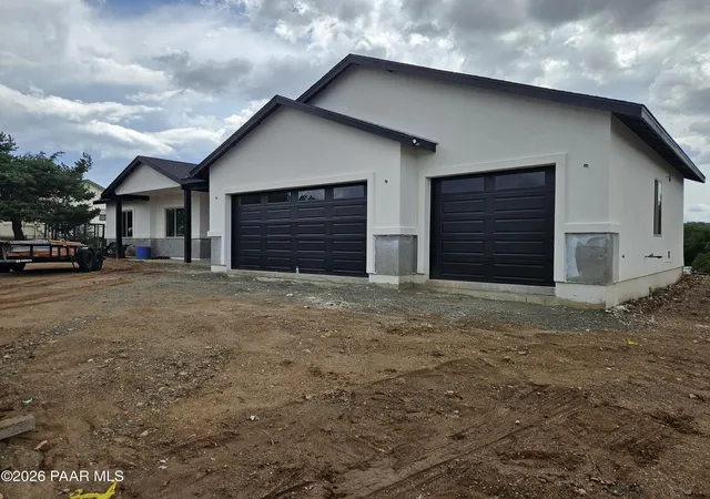 Photo 2 of Sale Pending at 5160 N Stetson Dr, Prescott Valley, AZ 86314 | MLS# 1083063 | Listing updated on 2026-09-28