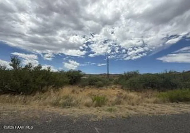 Photo 2 of Land for sale at 20099 E Hereford Dr, Mayer, AZ 86333 | MLS# 1083212 | Listing updated on 2026-09-08