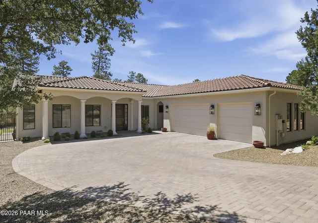 Photo 1 of Single family home for sale at 1530 Sierry Peaks Dr, Prescott, AZ 86305 | MLS# 1083388 | Listing updated on 2026-10-06