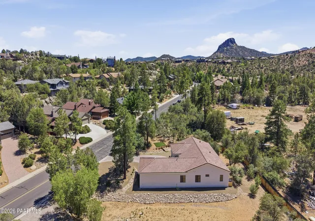 Photo 4 of Single family home for sale at 1530 Sierry Peaks Dr, Prescott, AZ 86305 | MLS# 1083388 | Listing updated on 2026-10-06
