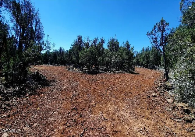 Photo 3 of Sale Pending at Xxxx S Desperado Trl, Williams, AZ 86046 | MLS# 1083566 | Listing updated on 2026-09-09