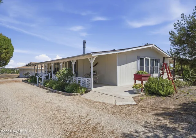 Photo 1 of Manufactured home for sale at 1708 W Arlene St, Chino Valley, AZ 86323 | MLS# 1083846 | Listing updated on 2026-09-30