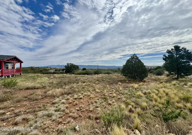 Photo 3 of Manufactured home for sale at 1770 S Piute Rd, Dewey, AZ 86327 | MLS# 1083799 | Listing updated on 2026-09-23