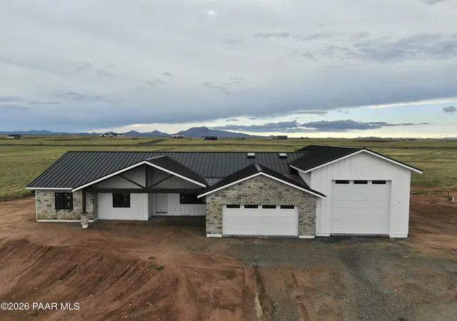 Photo 1 of Single family home for sale at 7824 N Copenhagen Ln, Prescott Valley, AZ 86315 | MLS# 1084784 | Listing updated on 2026-10-06