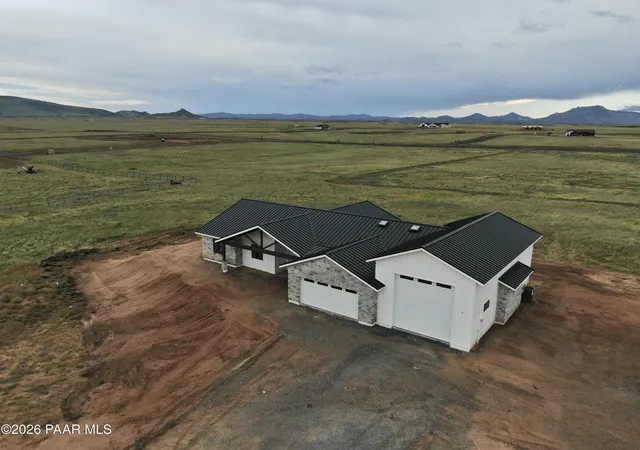 Photo 3 of Single family home for sale at 7824 N Copenhagen Ln, Prescott Valley, AZ 86315 | MLS# 1084784 | Listing updated on 2026-10-06