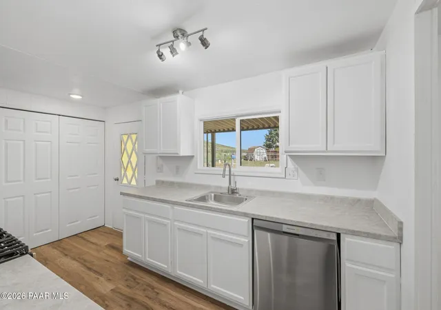 Photo 3 of Manufactured home for sale at 2810 W Kings Hwy, Prescott Valley, AZ 86314 | MLS# 1084462 | Listing updated on 2026-09-26