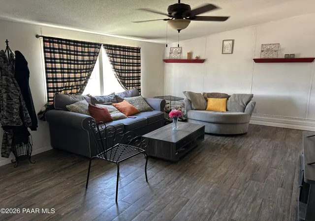 Photo 4 of Manufactured home for sale at 25284 W El Dorado Dr, Seligman, AZ 86337 | MLS# 1084115 | Listing updated on 2026-09-21