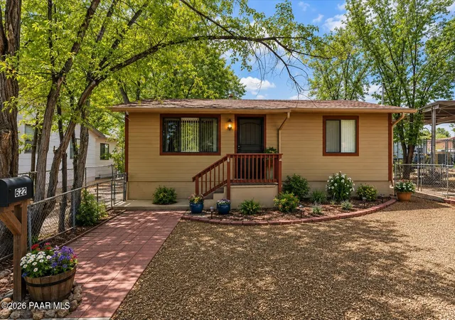 Photo 1 of Single family home for sale at 622 Ruth St, Prescott, AZ 86301 | MLS# 1084380 | Listing updated on 2026-10-06