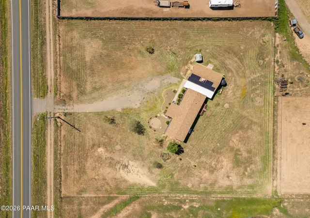 Photo 2 of Manufactured home for sale at 1450 Outer Loop Rd, Chino Valley, AZ 86323 | MLS# 1085042 | Listing updated on 2026-09-17