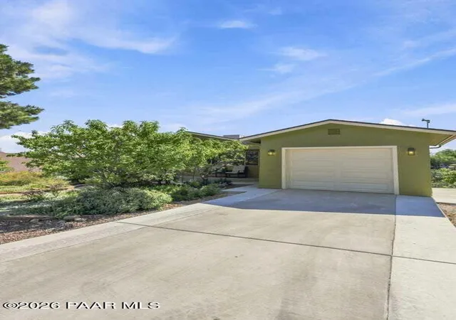 Photo 3 of Single family home for sale at 2241 Alta Vista Pl, Prescott, AZ 86301 | MLS# 1084988 | Listing updated on 2026-09-16