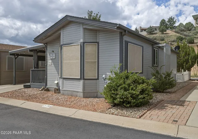 Photo 2 of Manufactured home for sale at 1042 N Mountain Brush Dr, Dewey, AZ 86327 | MLS# 1084948 | Listing updated on 2026-09-22