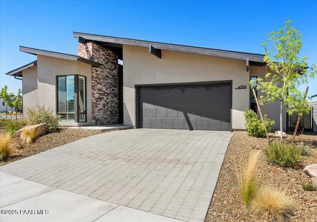 Photo 1 of Single family home for sale at 4755 N Yorkshire Loop, Prescott Valley, AZ 86314 | MLS# 1084908 | Listing updated on 2026-09-10
