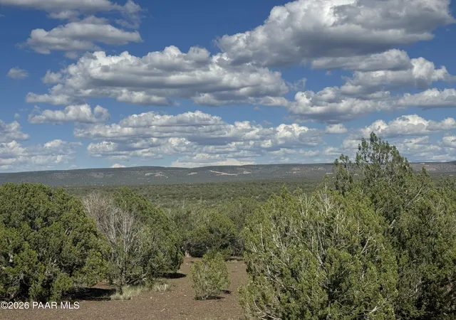 Photo 3 of Land for sale at 4529 W Eagle Wings Dr, Williams, AZ 86046 | MLS# 1084950 | Listing updated on 2026-09-10
