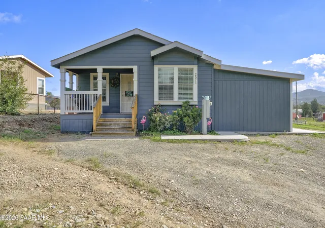 Photo 1 of Manufactured home for sale at 2571 S Plankton Pl, Humboldt, AZ 86329 | MLS# 1084940 | Listing updated on 2026-09-09