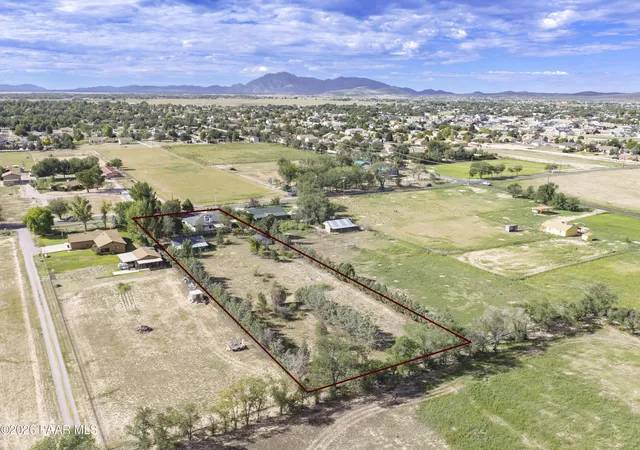 Photo 4 of Single family home for sale at 860 N Road 4, Chino Valley, AZ 86323 | MLS# 1084938 | Listing updated on 2026-09-17
