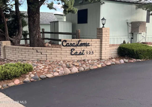 Photo 2 of Manufactured home for sale at 123 N Rush St #5, Prescott, AZ 86301 | MLS# 1084975 | Listing updated on 2026-09-23