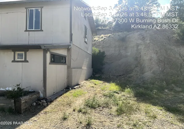 Photo 11 of Single family home for sale at 17300 W Burning Bush Dr, Kirkland, AZ 86332 | MLS# 1085065 | Listing updated on 2026-09-17