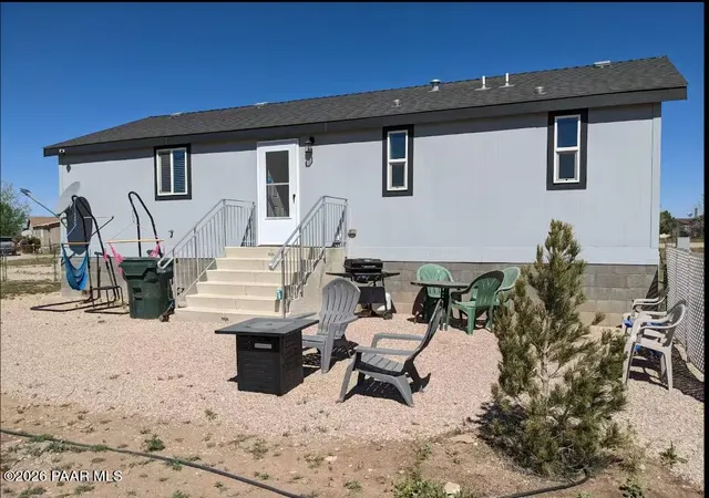 Photo 3 of Manufactured home for sale at 24415 N Cleveland St, Paulden, AZ 86334 | MLS# 1085121 | Listing updated on 2026-09-27
