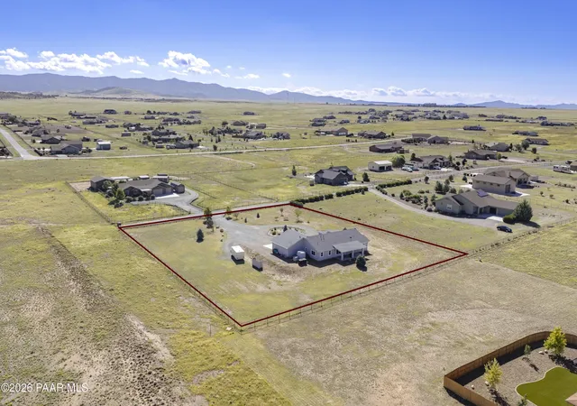 Photo 3 of Single family home for sale at 8720 N Buffalo Hl Ct, Prescott Valley, AZ 86315 | MLS# 1085083 | Listing updated on 2026-09-17