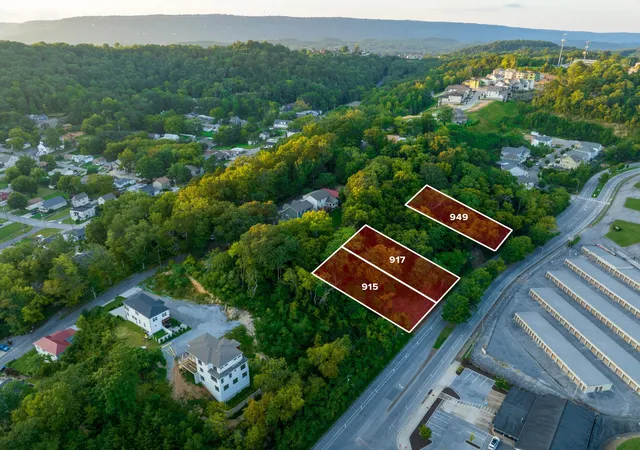 Land for sale at 917 Dallas Road, Chattanooga, TN 37405 | MLS# 2434216