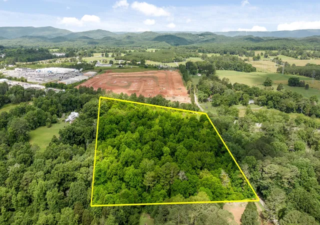 Photo 4 of Land for sale at 0 Warren East Road, La Fayette, GA 30728 | MLS# 2681365 | Listing updated on 2026-09-11