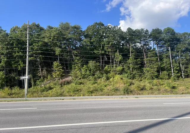Photo 2 of Land for sale at 1 South Lee Hwy, Cleveland, TN 37311 | MLS# 3250435 | Listing updated on 2026-09-11