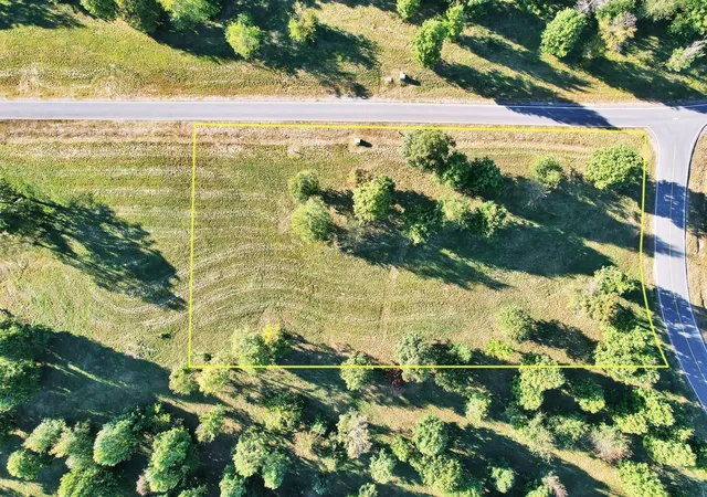 Photo 3 of Land for sale at 135 Sunset Cir, Whitwell, TN 37397 | MLS# 2795887 | Listing updated on 2026-09-11