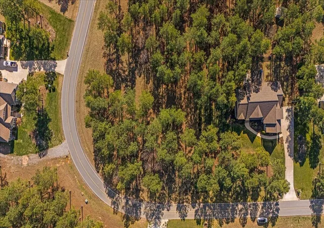 Photo 3 of Land for sale at 950 Cumberland Cir, Jasper, TN 37347 | MLS# 2867394 | Listing updated on 2026-09-11