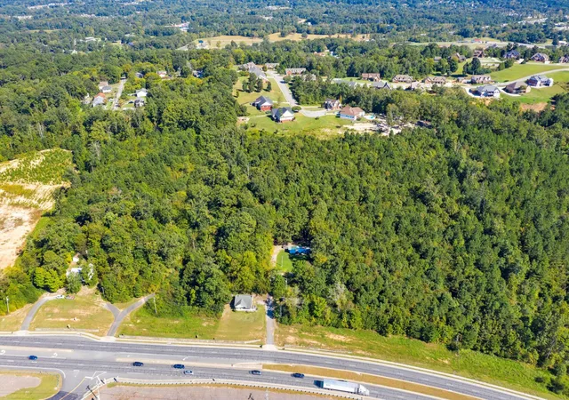 Photo 3 of Single family home for sale at 27 Templin Hills Ln, Ringgold, GA 30736 | MLS# 3245252 | Listing updated on 2026-09-11