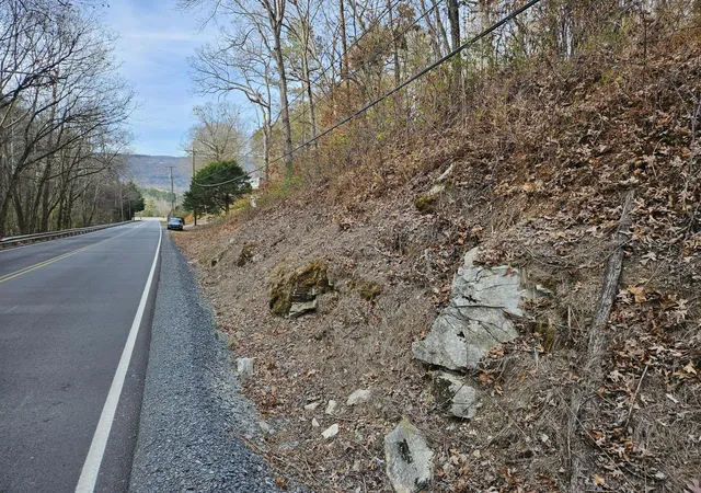 Photo 3 of Sale Pending at 7 Smyrna Road, Evensville, TN 37332 | MLS# 2814424 | Listing updated on 2026-09-29