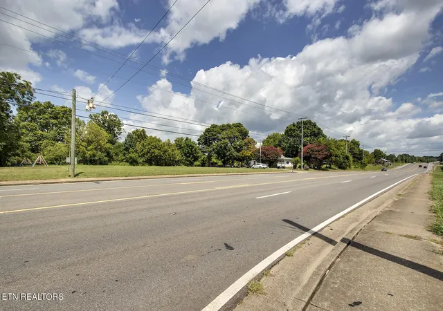 Photo 2 of Land for sale at 0 S Amhurst Pl, Englewood, TN 37329 | MLS# 3229304 | Listing updated on 2026-09-11