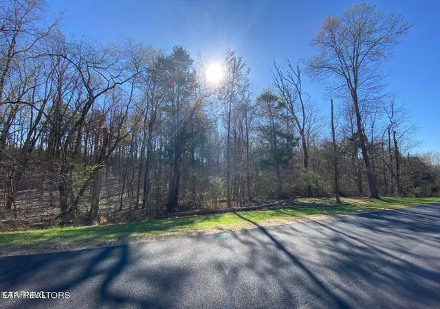 Photo 1 of Land for sale at 0 Eagle Ridge Dr, Rockwood, TN 37854 | MLS# 3079720 | Listing updated on 2026-09-11