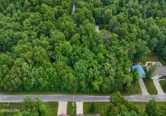 Photo 2 of Land for sale at 7023 Chief White Eagle Ln, Crossville, TN 38572 | MLS# 2980577 | Listing updated on 2026-09-11