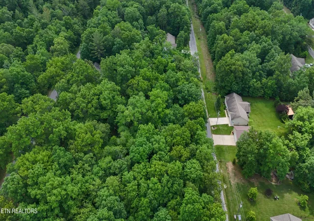 Photo 3 of Land for sale at 7023 Chief White Eagle Ln, Crossville, TN 38572 | MLS# 2980577 | Listing updated on 2026-09-11