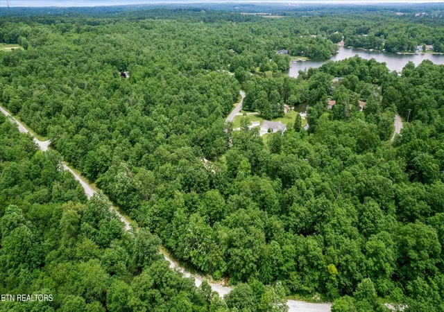 Photo 3 of Land for sale at 23132315 White Horse Dr, Crossville, TN 38572 | MLS# 2980584 | Listing updated on 2026-09-11