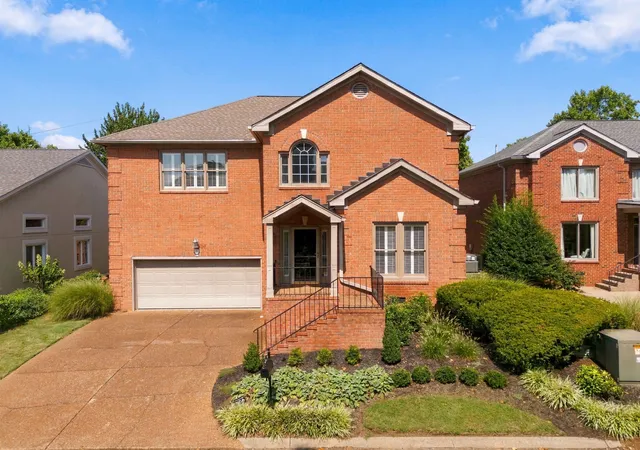 Single family home for sale at 67 Wyn Oak, Nashville, TN 37205 | MLS# 3531019