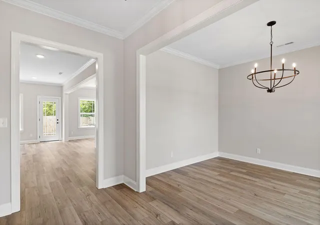 Photo 3 of Single family home for sale at 518 Winchester Dr, Rossville, GA 30741 | MLS# 3258704 | Listing updated on 2026-09-11