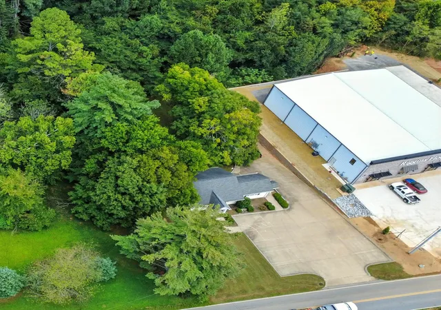 Photo 4 of Land for sale at 0 Rossview Rd, Clarksville, TN 37043 | MLS# 2980895 | Listing updated on 2026-09-15