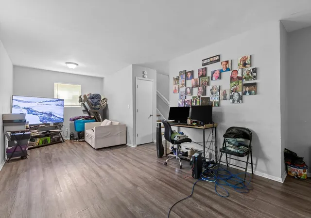 Photo 3 of Single family home for sale at 810 Sylvan Dr, Chattanooga, TN 37411 | MLS# 2978830 | Listing updated on 2026-09-11