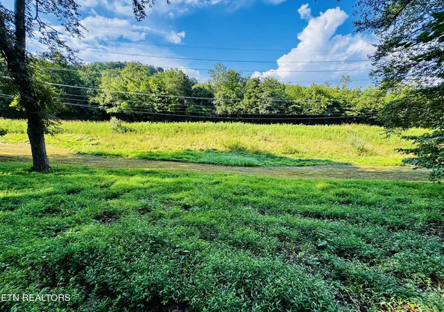 Photo 1 of Land for sale at 207 Clyde Ed Rd, Kodak, TN 37764 | MLS# 3304508 | Listing updated on 2026-09-11