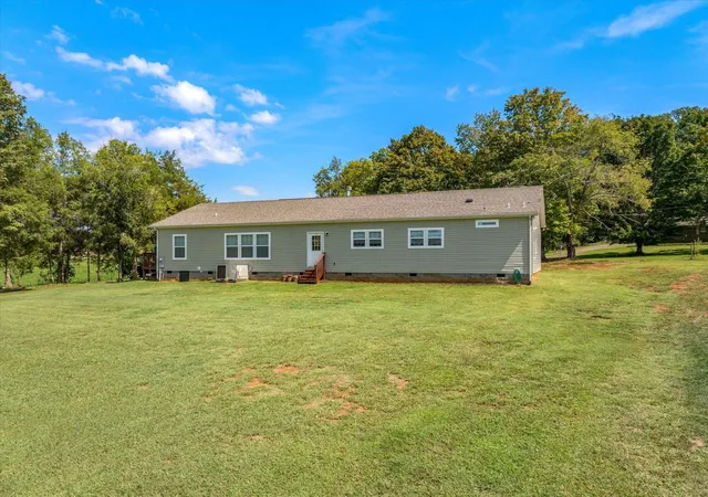 Photo 3 of Single family home for sale at 120 County Road 717, Athens, TN 37303 | MLS# 3222077 | Listing updated on 2026-09-11