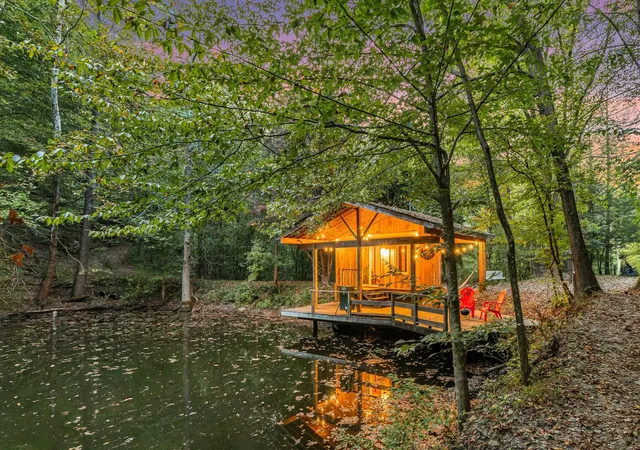 Photo 1 of Land for sale at 5192 Whitlow Mountain Rd, Ashland City, TN 37015 | MLS# 3007610 | Listing updated on 2026-09-14