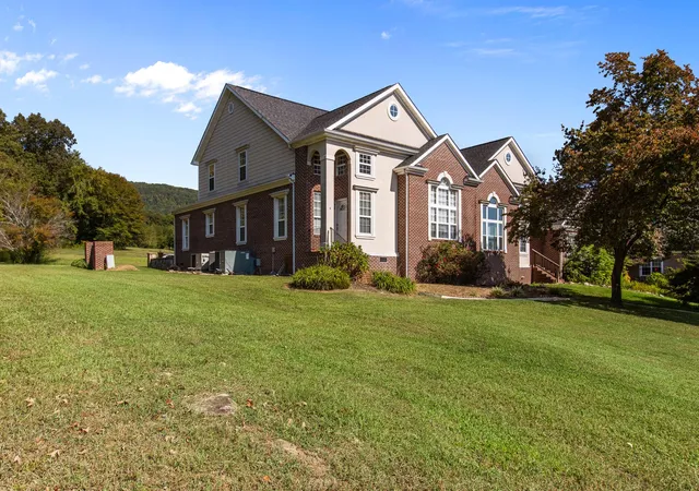 Photo 3 of Townhouse for sale at 76 Big Cedar Dr, Dunlap, TN 37327 | MLS# 3006327 | Listing updated on 2026-09-11